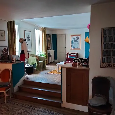 Appartement Duplex En Plein Centre De Fontainebleau